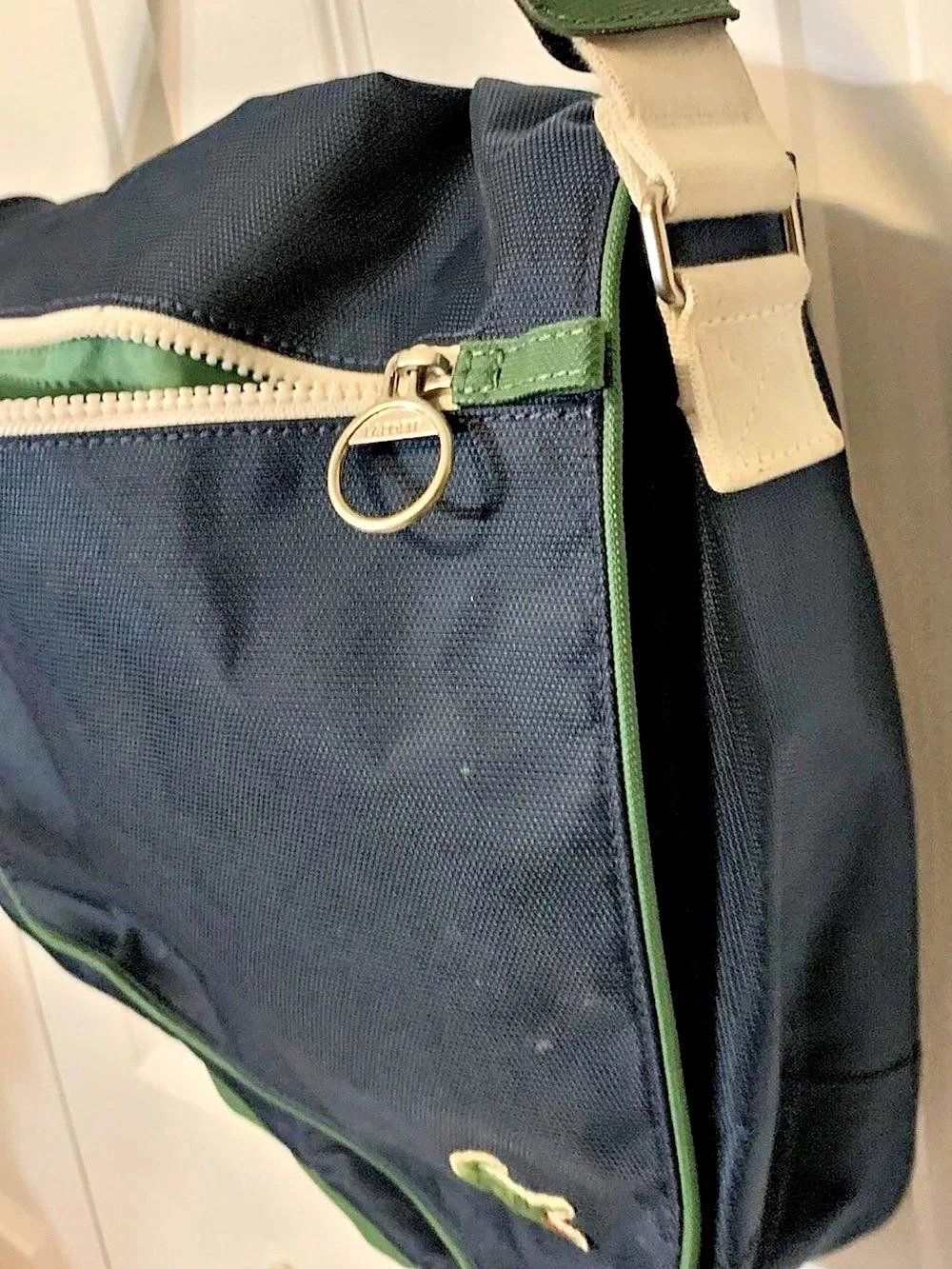 Lacoste messenger bag